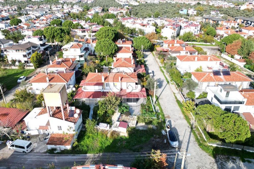 GÜRE TAHTAKUŞLAR'DA, DENİZE 100 mt MESAFEDE UYGUN 2+1 VİLLA