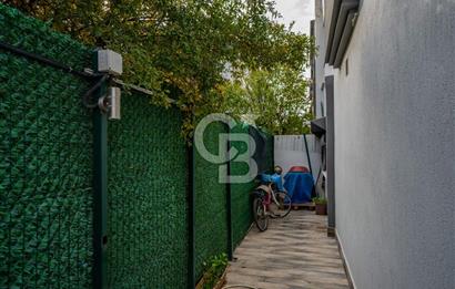 GAZİEMİR DOKUZ EYLÜL 5 + 1 TRİPLEKS SATILIK VİLLA