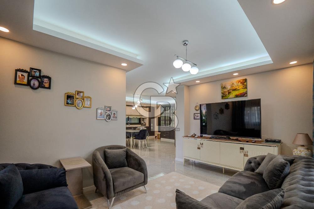 GAZİEMİR DOKUZ EYLÜL 5 + 1 TRİPLEKS SATILIK VİLLA