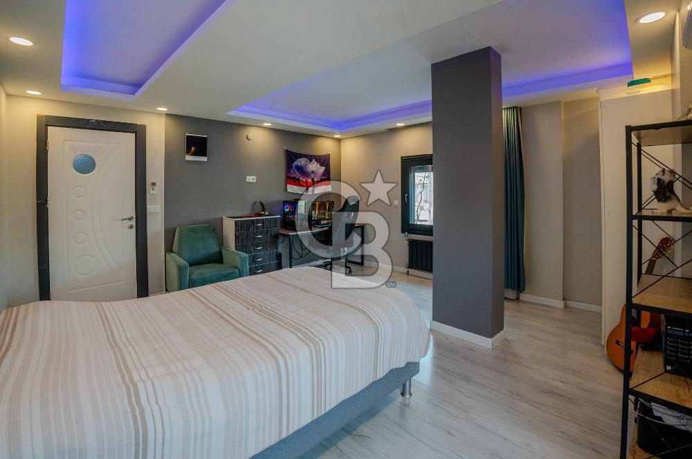 GAZİEMİR DOKUZ EYLÜL 5 + 1 TRİPLEKS SATILIK VİLLA