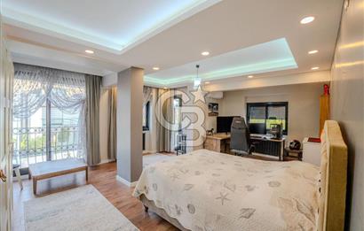 GAZİEMİR DOKUZ EYLÜL 5 + 1 TRİPLEKS SATILIK VİLLA