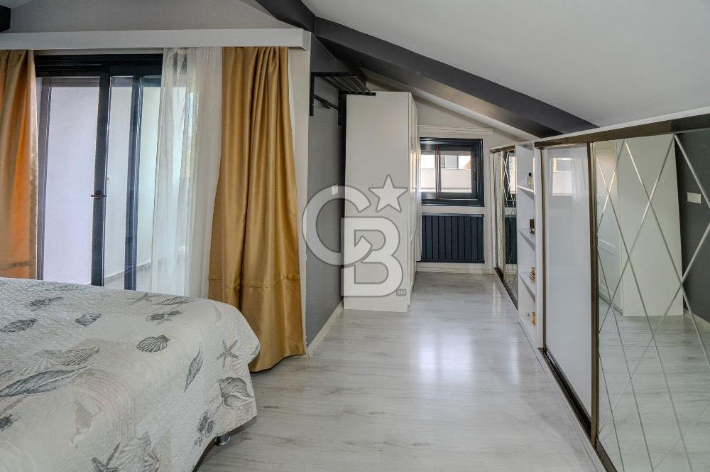 GAZİEMİR DOKUZ EYLÜL 5 + 1 TRİPLEKS SATILIK VİLLA