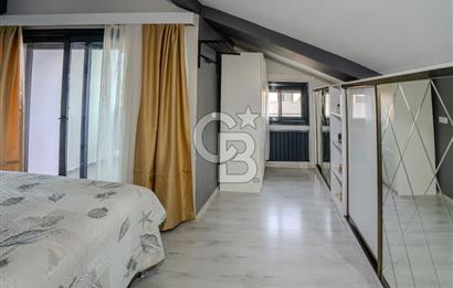 GAZİEMİR DOKUZ EYLÜL 5 + 1 TRİPLEKS SATILIK VİLLA