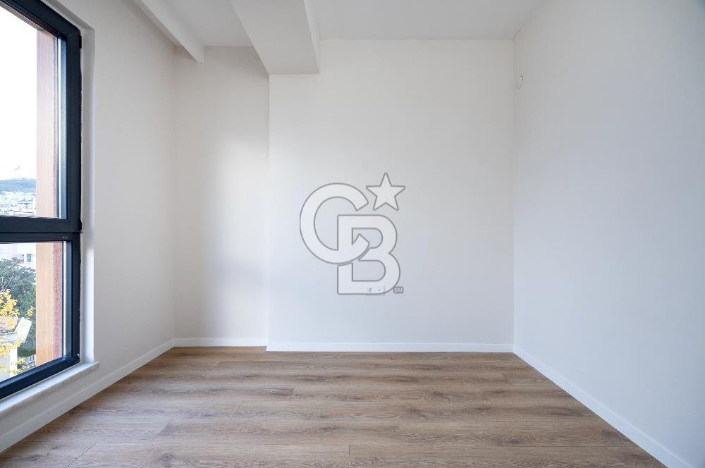 CB BLACK'TEN KÜKÜRTLÜ'DE METRO YAKININDA SATILIK DAİRE