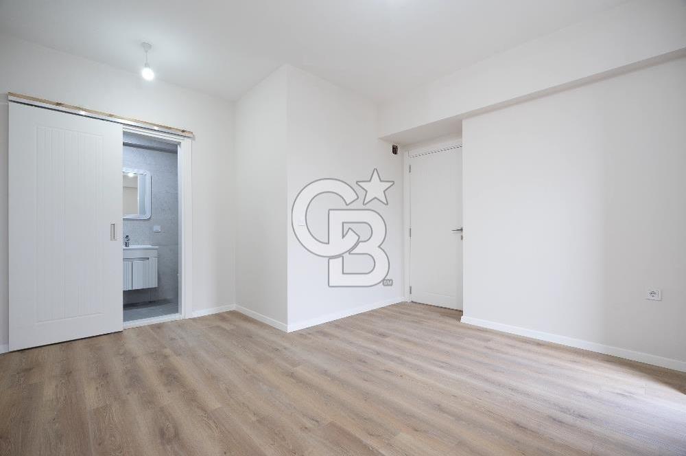 CB BLACK'TEN KÜKÜRTLÜ'DE METRO YAKININDA SATILIK DAİRE