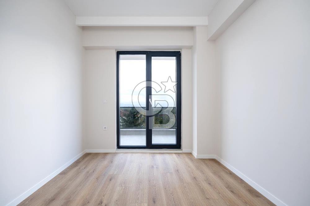 CB BLACK'TEN KÜKÜRTLÜ'DE METRO YAKININDA SATILIK DAİRE