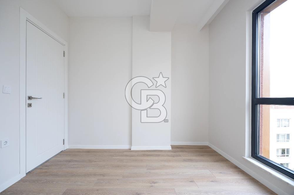 CB BLACK'TEN KÜKÜRTLÜ'DE METRO YAKININDA SATILIK DAİRE