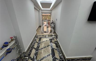 BOSTANLI'DA, YENİ BİNADA, ARA KAT, YENİ EŞYALI KİRALIK 2+1 DAİRE