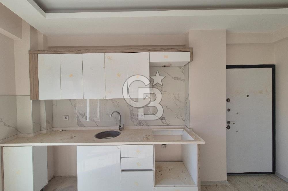 SEYREK MERKEZ DE ARAKAT ÖNÜ AÇIK SIFIR KİRALIK 1+1 DAİRE