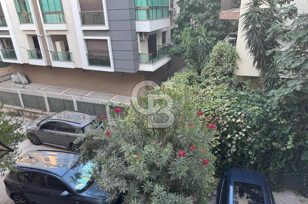 BOSTANLI'DA, YENİ BİNADA, ARA KAT, YENİ EŞYALI KİRALIK 2+1 DAİRE