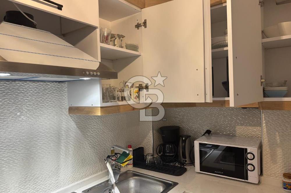 BOSTANLI'DA, YENİ BİNADA, ARA KAT, YENİ EŞYALI KİRALIK 2+1 DAİRE