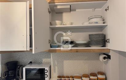 BOSTANLI'DA, YENİ BİNADA, ARA KAT, YENİ EŞYALI KİRALIK 2+1 DAİRE