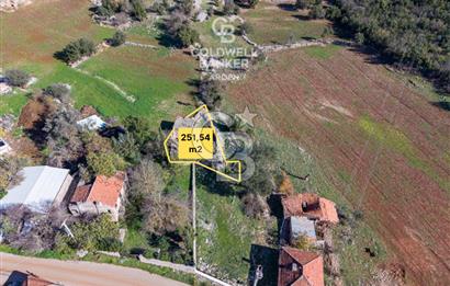 CB ARDENDEN ANTALYA DEMRE DAVAZLAR DA SATILIK KERPİÇ EV & BAHÇE