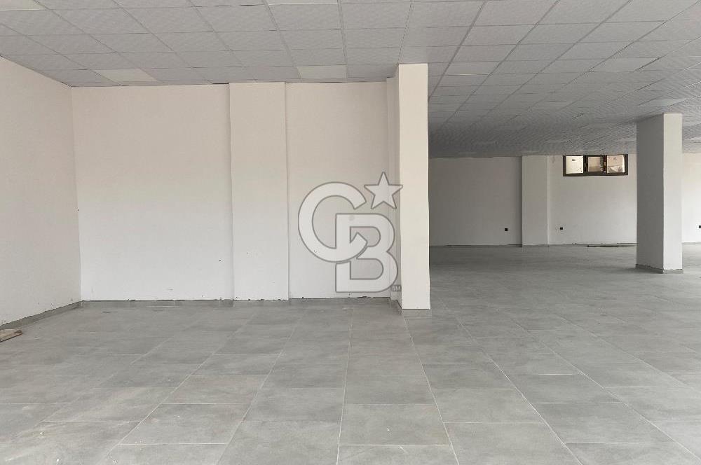 Menemen Vali Kutlu Aktaş Caddesinde Ticari Kiralık Dükkan