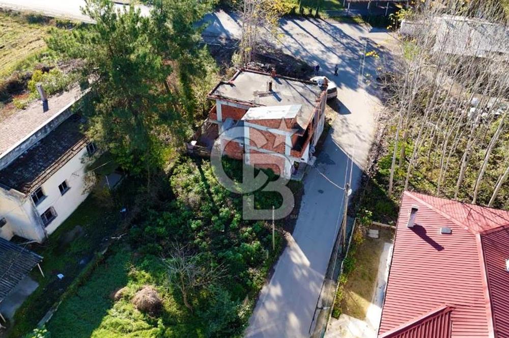 Dikbıyık'ta ana yola 2. parsel satılık arsa