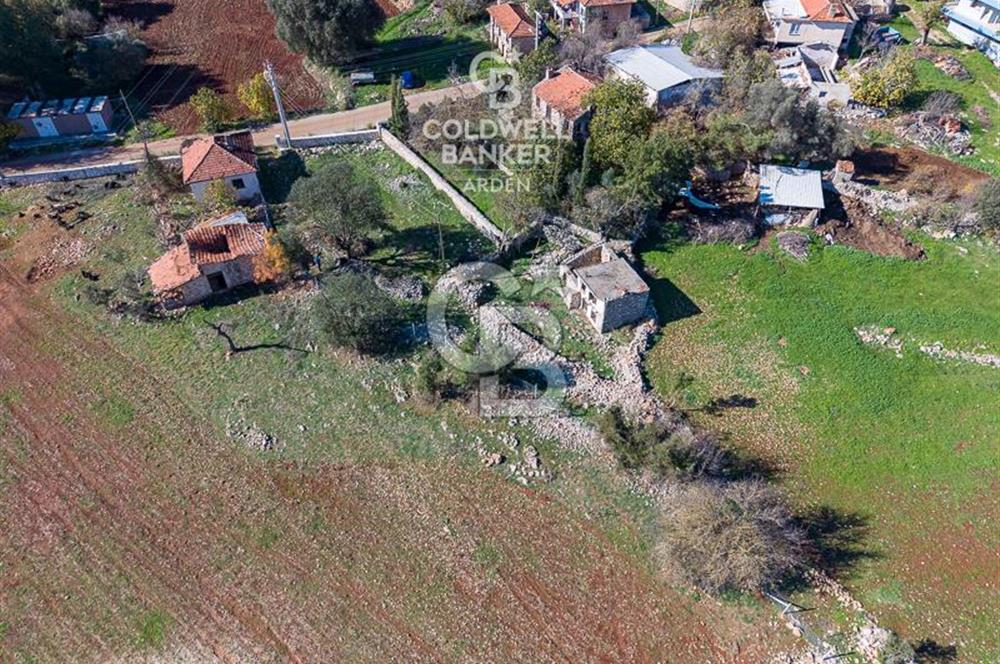 CB ARDENDEN ANTALYA DEMRE DAVAZLAR DA SATILIK KERPİÇ EV & BAHÇE