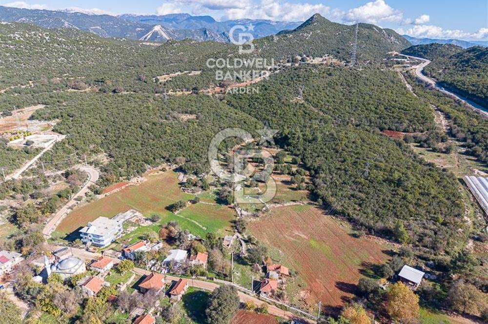 CB ARDENDEN ANTALYA DEMRE DAVAZLAR DA SATILIK KERPİÇ EV & BAHÇE