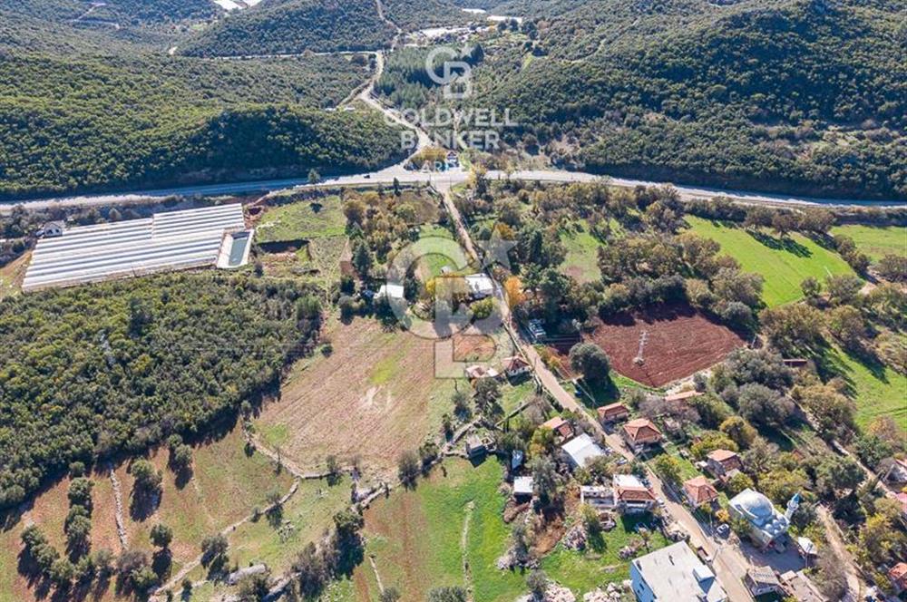 CB ARDENDEN ANTALYA DEMRE DAVAZLAR DA SATILIK KERPİÇ EV & BAHÇE