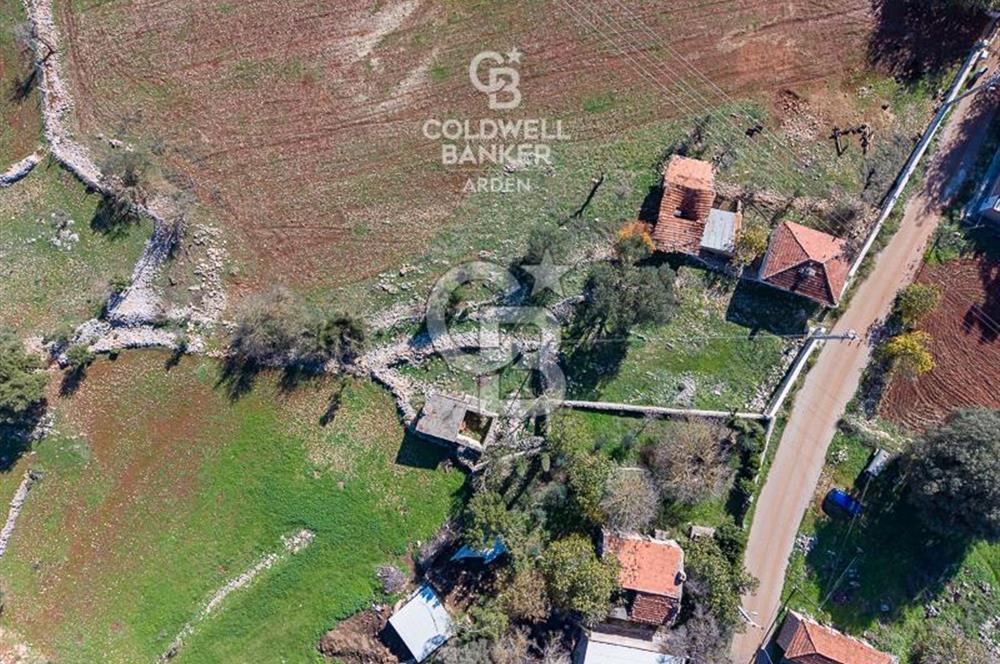 CB ARDENDEN ANTALYA DEMRE DAVAZLAR DA SATILIK KERPİÇ EV & BAHÇE