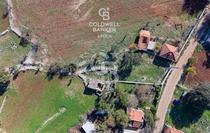 CB ARDENDEN ANTALYA DEMRE DAVAZLAR DA SATILIK KERPİÇ EV & BAHÇE