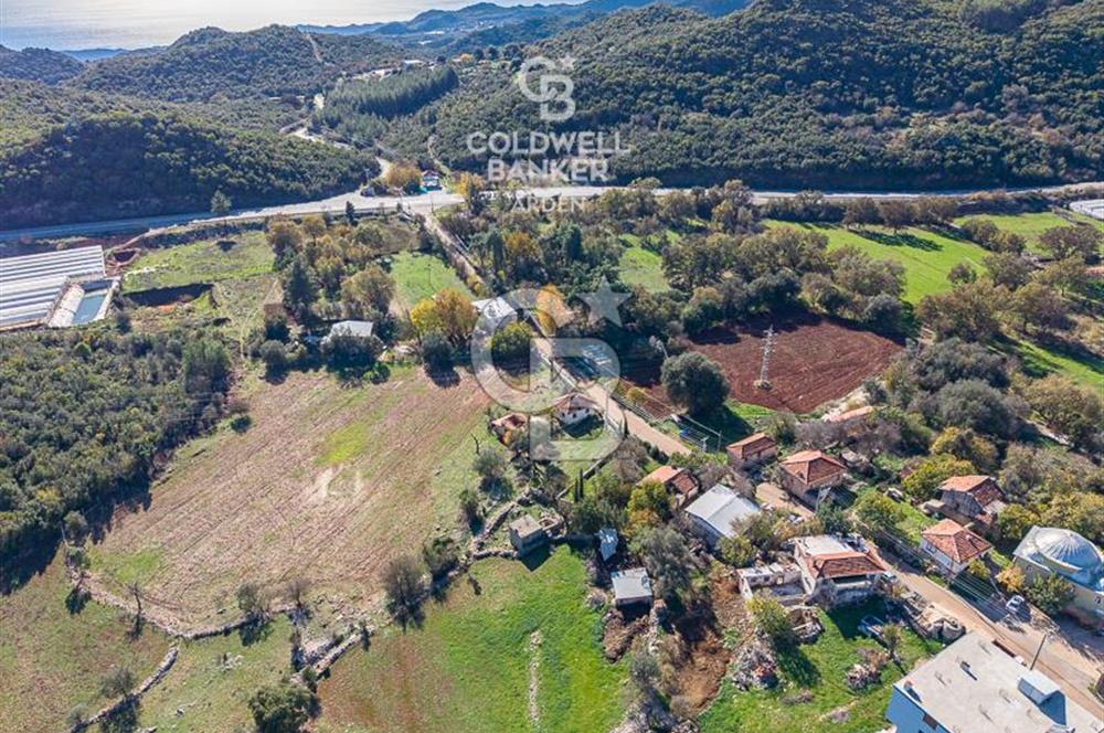 CB ARDENDEN ANTALYA DEMRE DAVAZLAR DA SATILIK KERPİÇ EV & BAHÇE