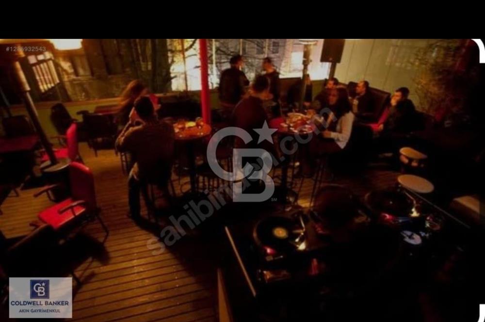 TAKSİM NEVİZADE DE SATILIK KOMPLE BİNA