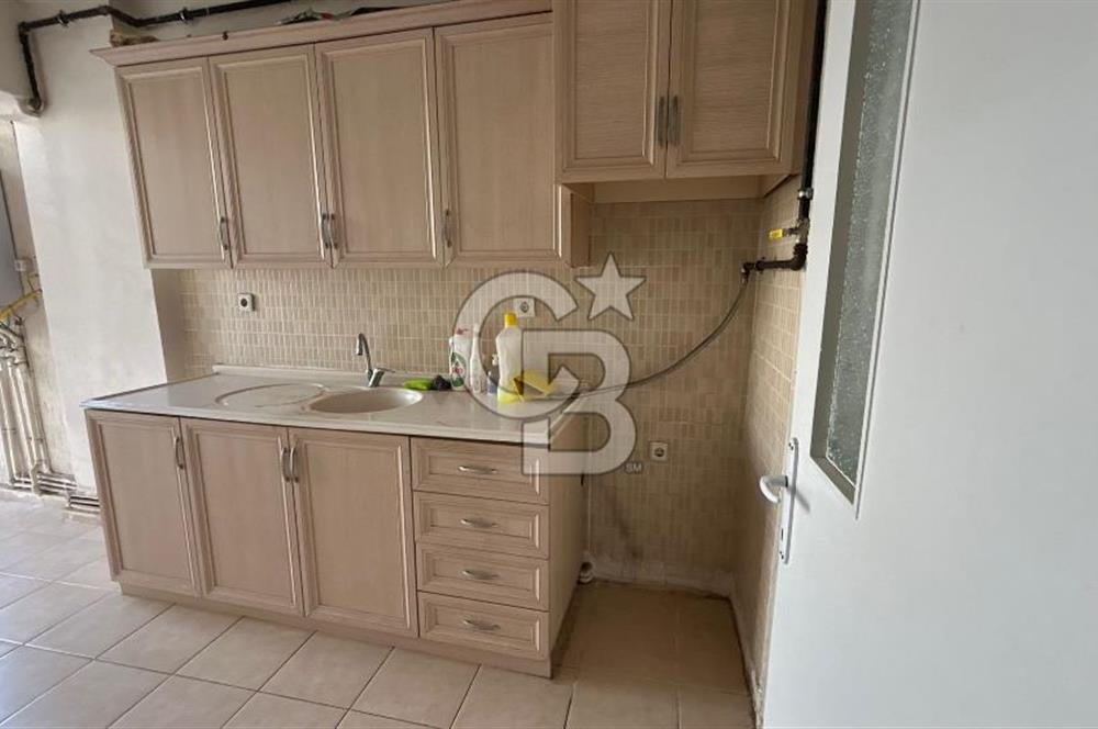 BOSTANLI ŞEHİTLER BULVARI ÜZERİNDE KİRALIK 3+1 ASANSÖRLÜ DAİRE