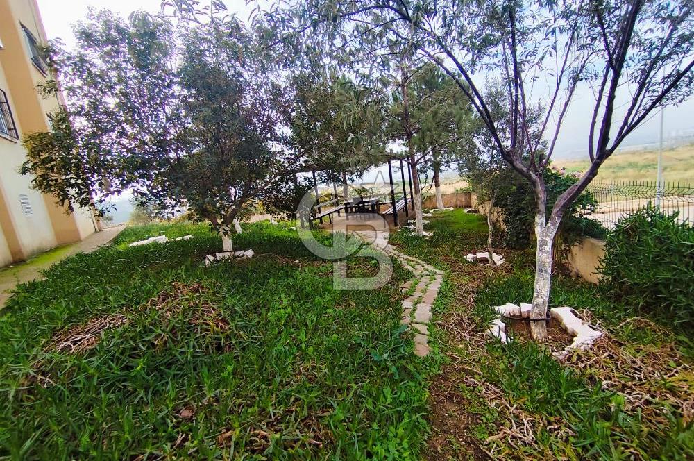 MENEMEN GAZİ MAH.  FERAH ARAKAT 2+1 KİRALIK DAİRE