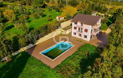 Eskihisar Topçularda 2178 m² Arsa içinde 3 katlı Müstakil Villa