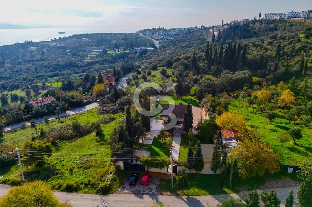 Eskihisar Topçularda 2178 m² Arsa içinde 3 katlı Müstakil Villa