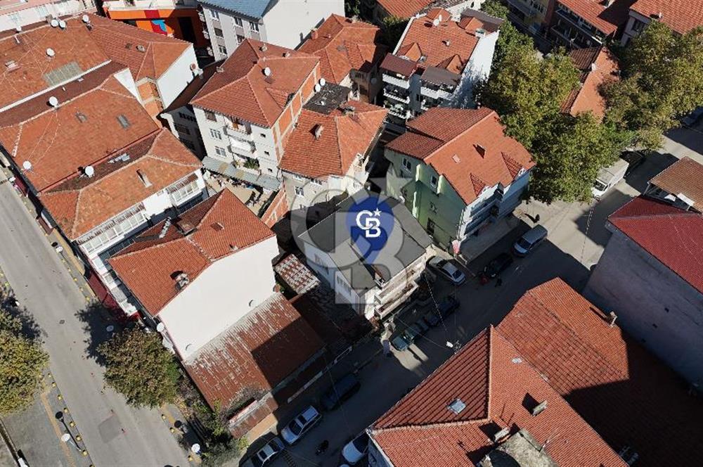 CB ELEXUS | Gölcük Çarşı'da Ticari Arsalı Satılık Bina