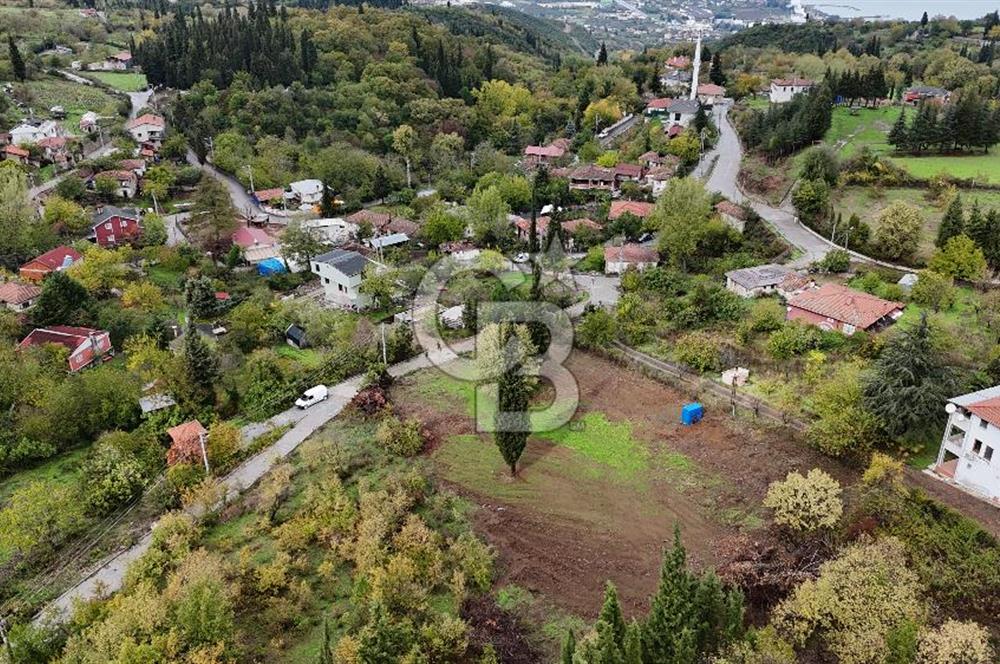 CB Elexus | Karamürsel Dereköy'de Doğa Manzaralı İmarlı Arsa