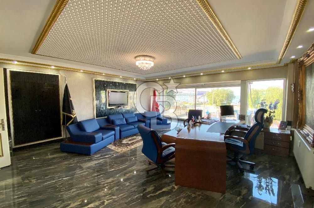 Konak Karataş'ta 145 m2 Satılık Yalı Dairesi