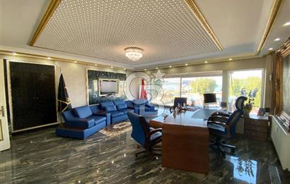 Konak Karataş'ta 145 m2 Satılık Yalı Dairesi