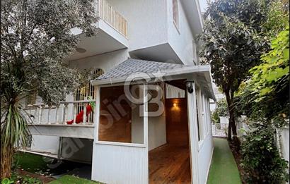 KÜÇÜKYALI SAHİL BANDINDA İŞYERİNE UYGUN 5+1 VİLLA 