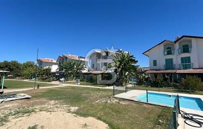 KUŞADASI'NDA SATILIK VİLLA HAVUZLU TRİPLEKS 4+1