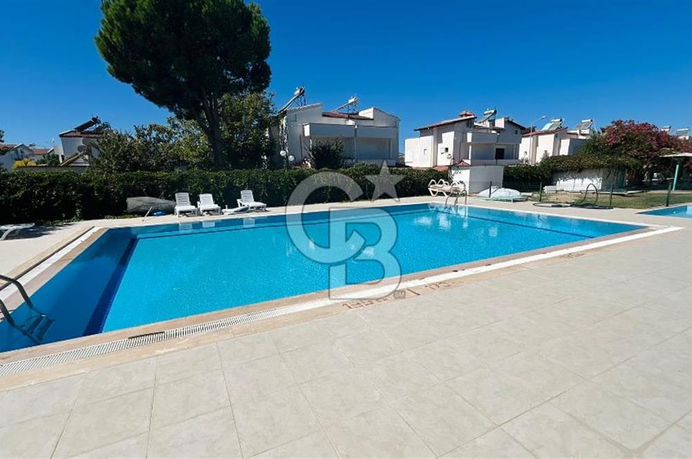 KUŞADASI'NDA SATILIK VİLLA HAVUZLU TRİPLEKS 4+1