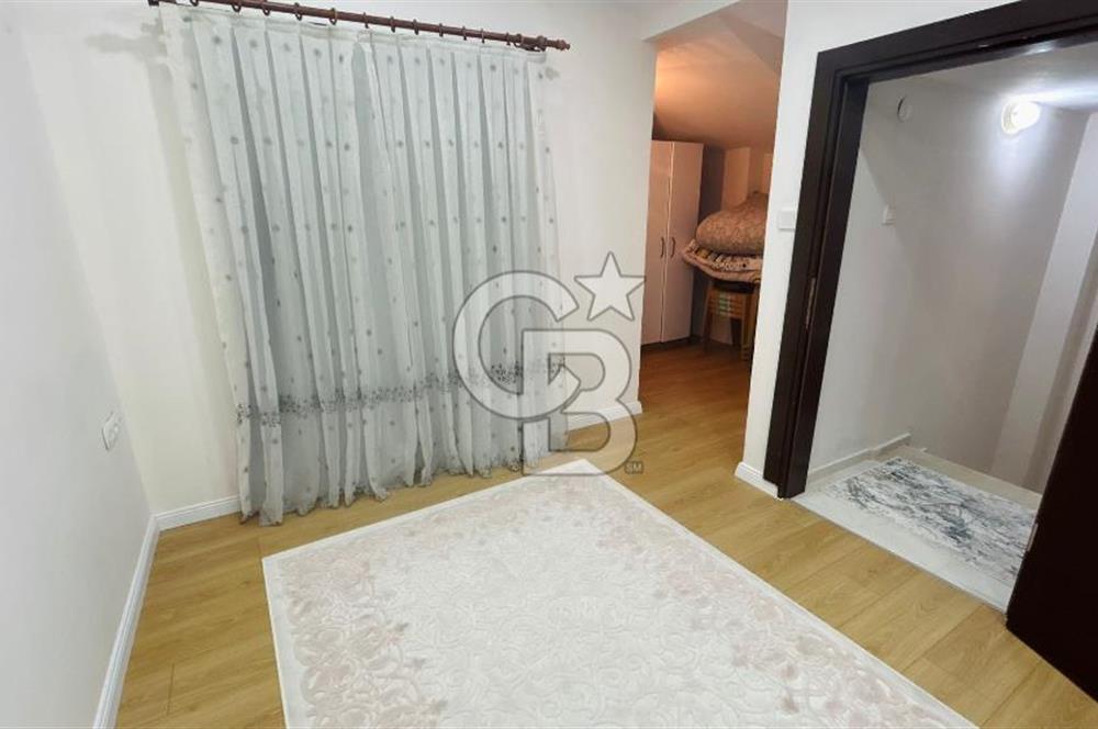 KUŞADASI'NDA SATILIK VİLLA HAVUZLU TRİPLEKS 4+1