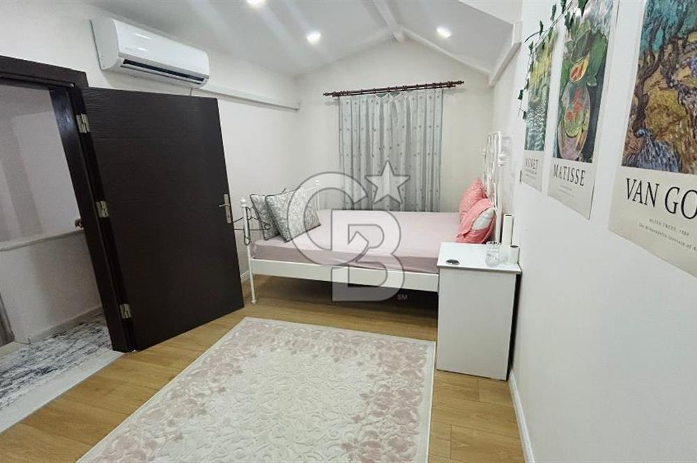 KUŞADASI'NDA SATILIK VİLLA HAVUZLU TRİPLEKS 4+1