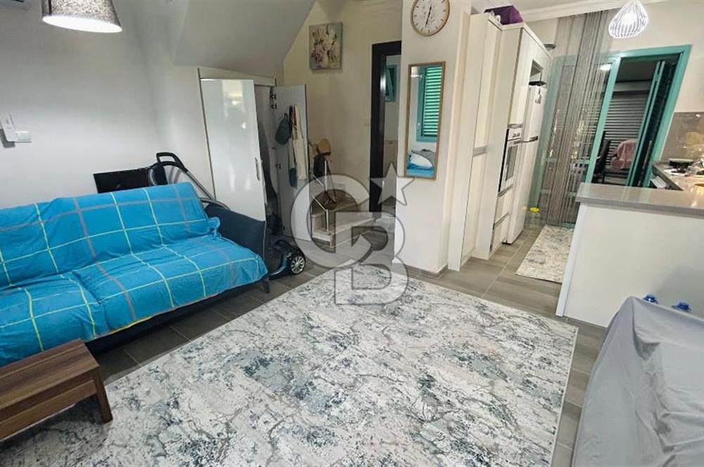 KUŞADASI'NDA SATILIK VİLLA HAVUZLU TRİPLEKS 4+1