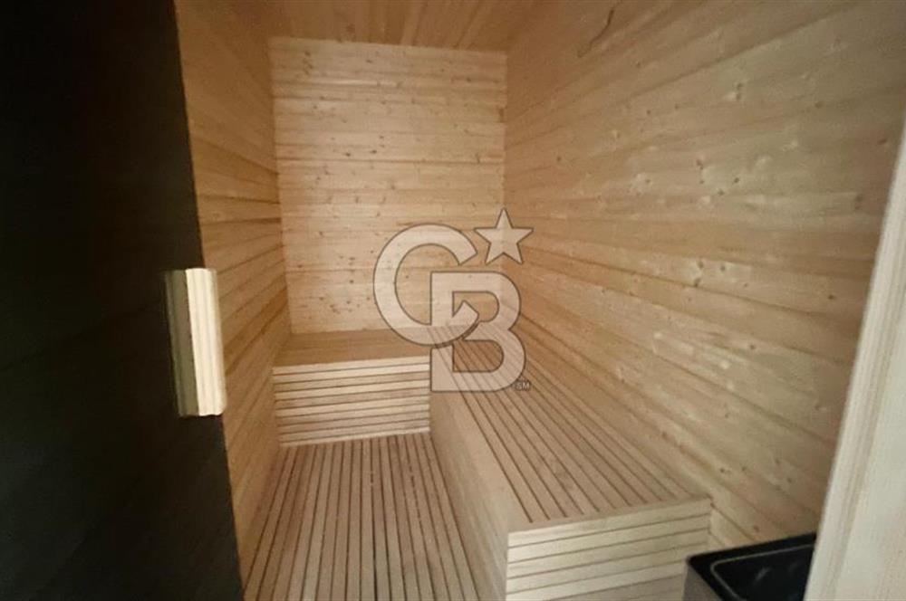 KUŞADASI'NDA SATILIK DENİZ MANZARALI 3+1 TRIPLEKS HAVUZLU VİLLA