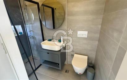 KUŞADASI'NDA SATILIK DENİZ MANZARALI 3+1 TRIPLEKS HAVUZLU VİLLA