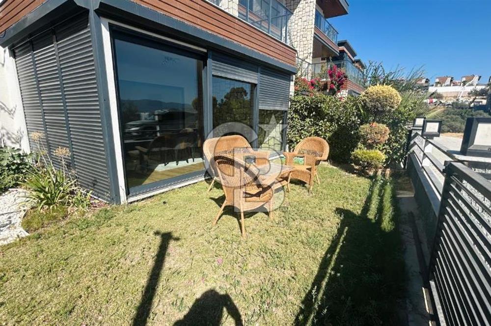 KUŞADASI'NDA SATILIK DENİZ MANZARALI 3+1 TRIPLEKS HAVUZLU VİLLA