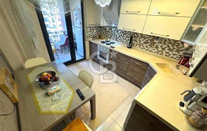 EDREMİT KADIKÖY'DE, CADDE ÜSTÜNDE, ÖN CEPHE, GENİŞ 3+1 DAİRE