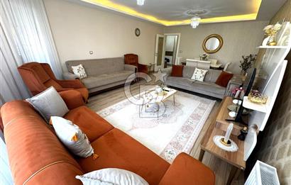 EDREMİT KADIKÖY'DE, CADDE ÜSTÜNDE, ÖN CEPHE, GENİŞ 3+1 DAİRE