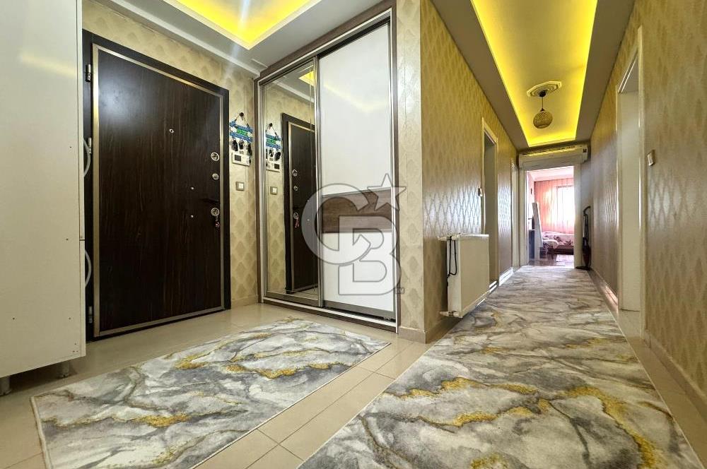 EDREMİT KADIKÖY'DE, CADDE ÜSTÜNDE, ÖN CEPHE, GENİŞ 3+1 DAİRE