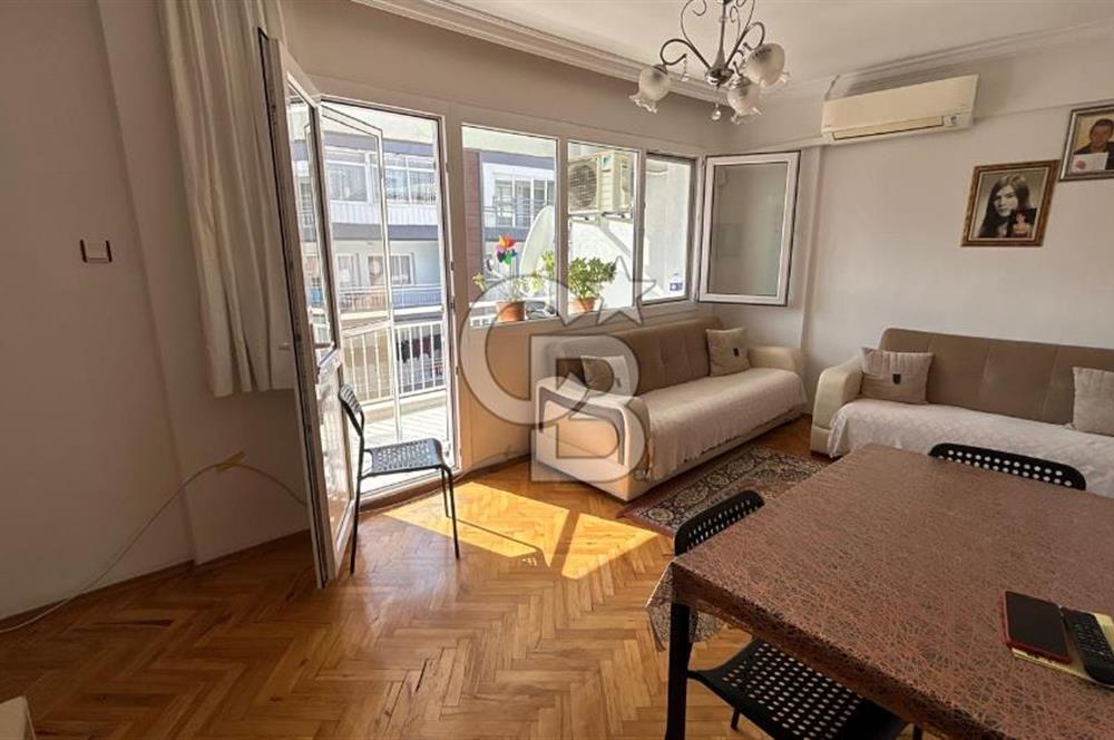 KARŞIYAKA NERGİZ GONCALAR'DA SATILIK 2+1 FERAH DAİRE