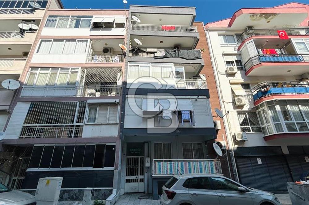 KARŞIYAKA NERGİZ GONCALAR'DA SATILIK 2+1 FERAH DAİRE