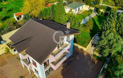 Eskihisar Topçularda 2178 m² Arsa içinde 3 katlı Müstakil Villa