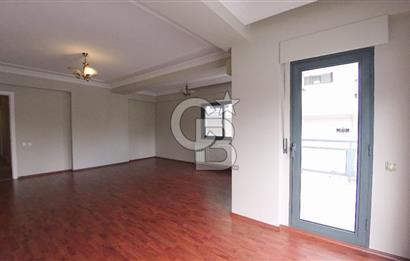 Bostanlı Merkezi Konum Tadilatlı Satılık 3+1 140 m² Köşe Daire